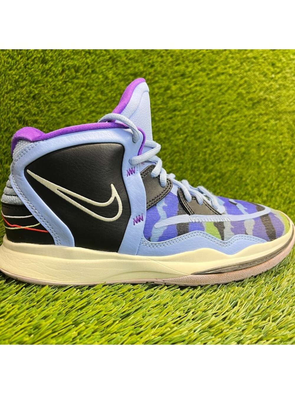 Nike Kyrie Infinity Girls Size 7Y Blue Black Athletic Basketball Shoes Sneakers